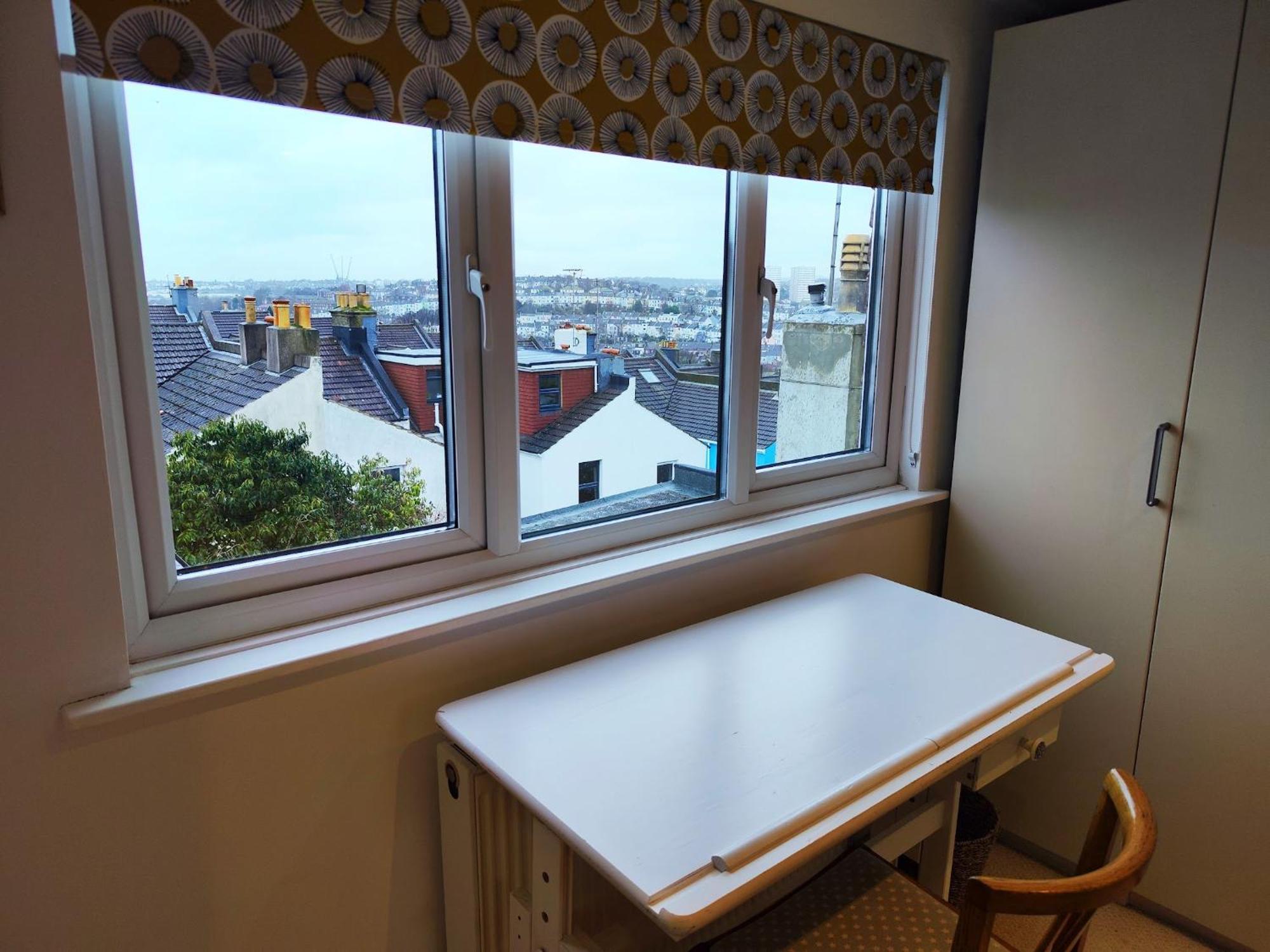 Large Light Loft Room - En Suite Brighton Екстер'єр фото